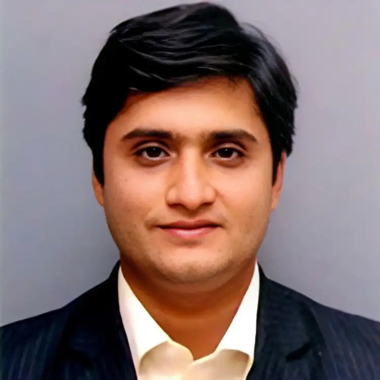 DR KAIVAN SHAH